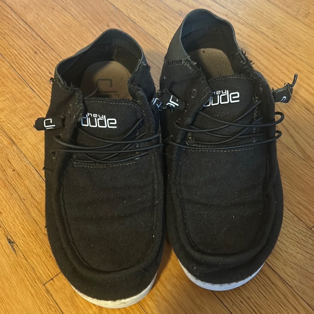 Low top mens army green hey dude shoes